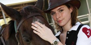 feature-horse-girl